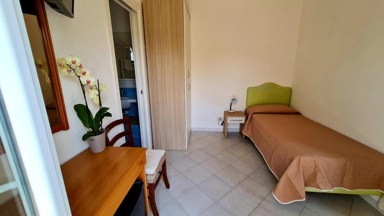 Bed and Breakfast Cocos Park Ischia Forio di Ischia Zimmer foto